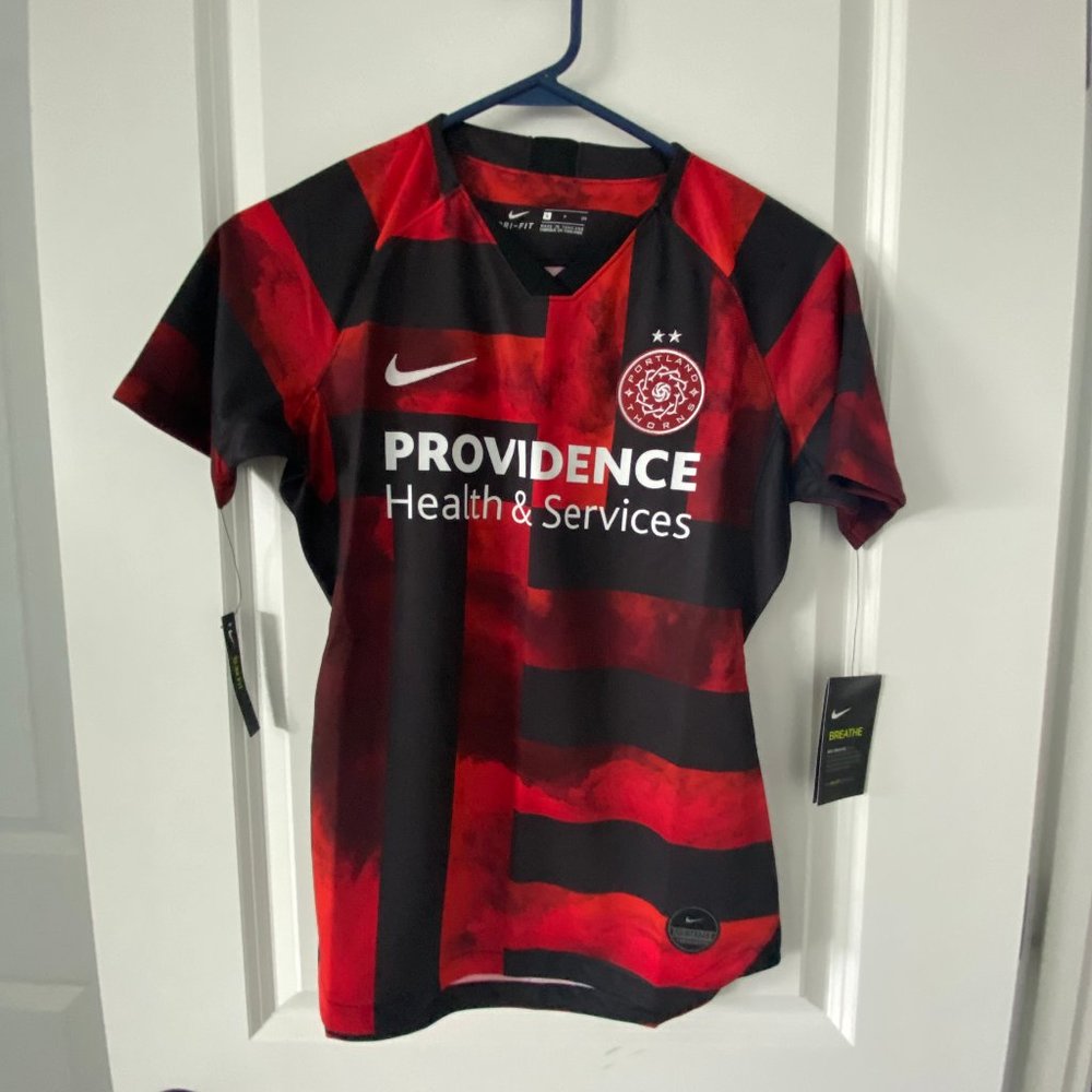 Women's Portland Thorns Jersey- Small